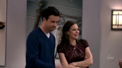 FREDDIE_-_E1X05_THE_WAR_OF_THE_ROSE_625.jpg