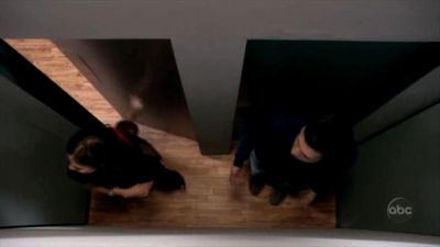 FREDDIE_-_E1X05_THE_WAR_OF_THE_ROSE_696.jpg