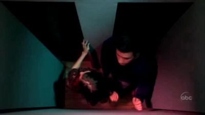 FREDDIE_-_E1X05_THE_WAR_OF_THE_ROSE_718.jpg
