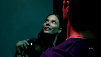 FREDDIE_-_E1X05_THE_WAR_OF_THE_ROSE_726.jpg