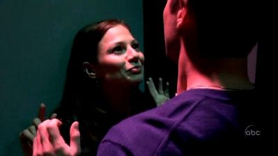 FREDDIE_-_E1X05_THE_WAR_OF_THE_ROSE_748.jpg