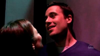 FREDDIE_-_E1X05_THE_WAR_OF_THE_ROSE_792.jpg