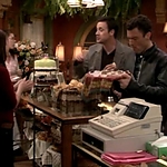 FREDDIE_-_E1X05_THE_WAR_OF_THE_ROSE_112.jpg