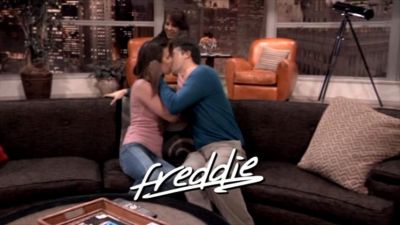 FREDDIE_-_E1X06_THE_ITALIAN_JOB_000.jpg