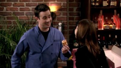 FREDDIE_-_E1X06_THE_ITALIAN_JOB_055.jpg