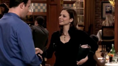 FREDDIE_-_E1X06_THE_ITALIAN_JOB_123.jpg