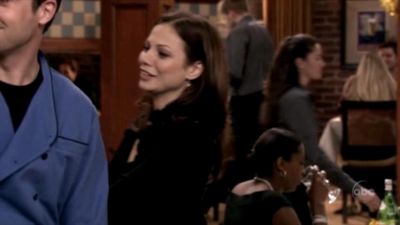 FREDDIE_-_E1X06_THE_ITALIAN_JOB_146.jpg