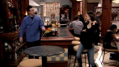 FREDDIE_-_E1X06_THE_ITALIAN_JOB_232.jpg