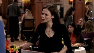 FREDDIE_-_E1X06_THE_ITALIAN_JOB_248.jpg