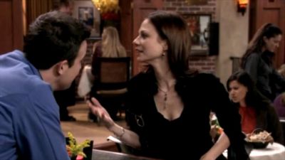 FREDDIE_-_E1X06_THE_ITALIAN_JOB_252.jpg