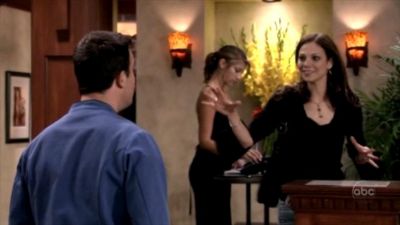 FREDDIE_-_E1X06_THE_ITALIAN_JOB_284.jpg