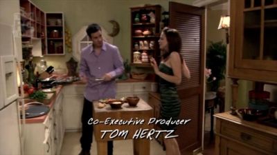 FREDDIE_-_E1X06_THE_ITALIAN_JOB_302.jpg