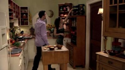 FREDDIE_-_E1X06_THE_ITALIAN_JOB_352.jpg