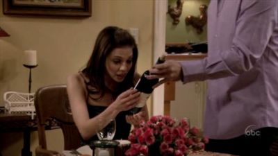 FREDDIE_-_E1X06_THE_ITALIAN_JOB_380.jpg