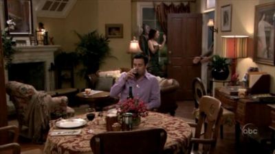 FREDDIE_-_E1X06_THE_ITALIAN_JOB_438.jpg