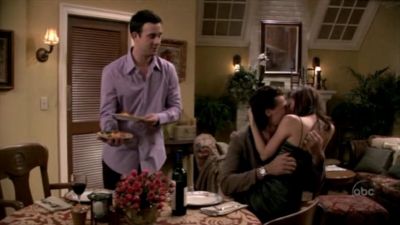 FREDDIE_-_E1X06_THE_ITALIAN_JOB_503.jpg