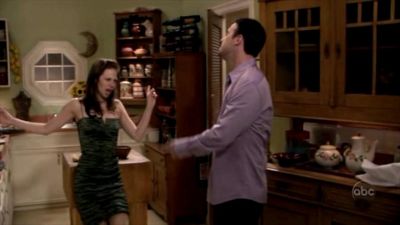 FREDDIE_-_E1X06_THE_ITALIAN_JOB_536.jpg