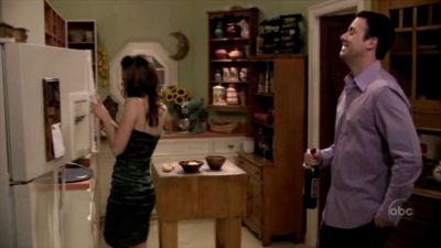 FREDDIE_-_E1X06_THE_ITALIAN_JOB_547.jpg