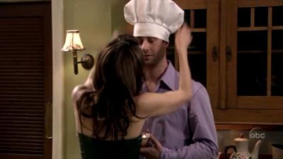 FREDDIE_-_E1X06_THE_ITALIAN_JOB_583.jpg