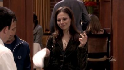 FREDDIE_-_E1X06_THE_ITALIAN_JOB_613.jpg