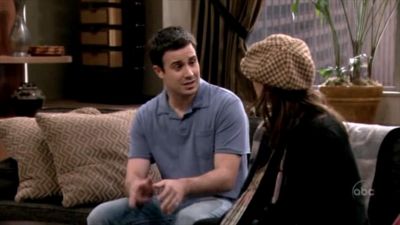FREDDIE_-_E1X06_THE_ITALIAN_JOB_718.jpg
