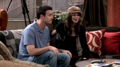 FREDDIE_-_E1X06_THE_ITALIAN_JOB_748.jpg
