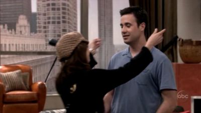 FREDDIE_-_E1X06_THE_ITALIAN_JOB_793.jpg