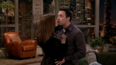 FREDDIE_-_E1X13_THE_TWO_THAT_GOT_AWAY_103.jpg