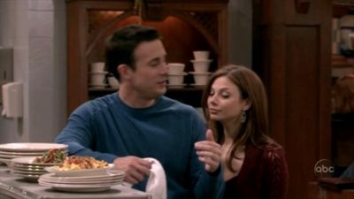 FREDDIE_-_E1X14_TWO_TIMES_A_LADY_422.jpg