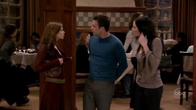 FREDDIE_-_E1X14_TWO_TIMES_A_LADY_460.jpg