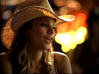 2008_CSI_-_E8X11_BULL072.jpg
