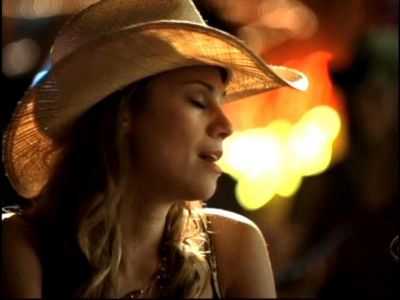 2008_CSI_-_E8X11_BULL080.jpg