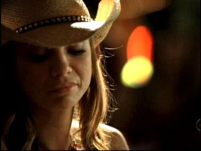 2008_CSI_-_E8X11_BULL096.jpg