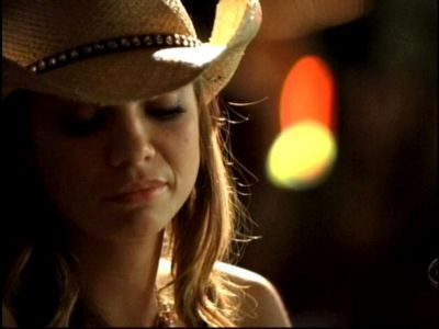 2008_CSI_-_E8X11_BULL097.jpg