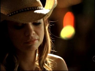 2008_CSI_-_E8X11_BULL100.jpg