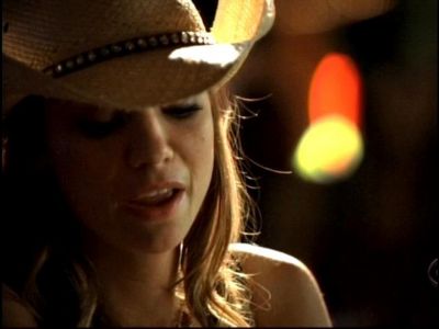 2008_CSI_-_E8X11_BULL103.jpg