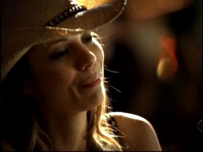 2008_CSI_-_E8X11_BULL118.jpg
