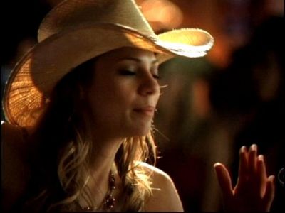 2008_CSI_-_E8X11_BULL139.jpg
