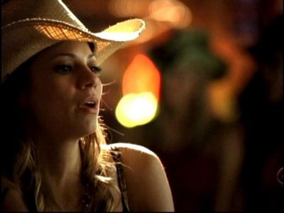 2008_CSI_-_E8X11_BULL147.jpg