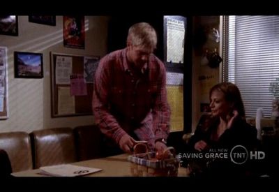 SAVING_GRACE_-_E3X07_THAT_WAS_NO_FIRST_KISS_011.jpg
