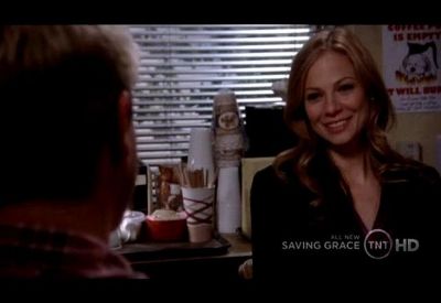 SAVING_GRACE_-_E3X07_THAT_WAS_NO_FIRST_KISS_087.jpg