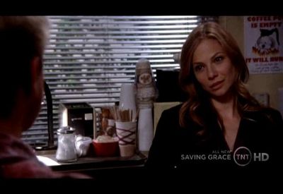 SAVING_GRACE_-_E3X07_THAT_WAS_NO_FIRST_KISS_132.jpg