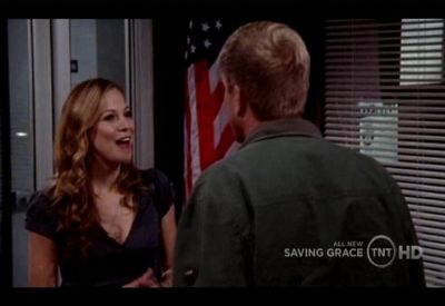 SAVING_GRACE_-_E3X09_LOOKS_LIKE_A_LESBIAN_ATTAK_TO_ME_032.jpg