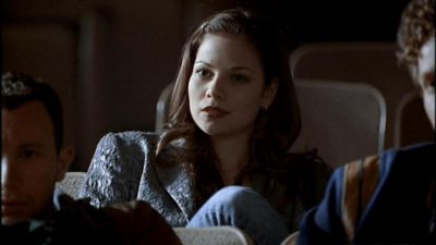 Tamara_Braun_--_The_Pretender_Ep_3_09_Murder_101070.jpg