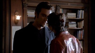 Tamara_Braun_--_The_Pretender_Ep_3_09_Murder_101127.jpg