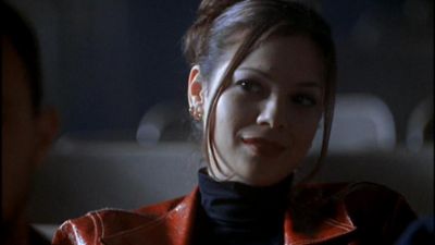 Tamara_Braun_--_The_Pretender_Ep_3_09_Murder_101179.jpg