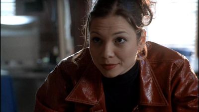 Tamara_Braun_--_The_Pretender_Ep_3_09_Murder_101199.jpg