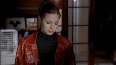 Tamara_Braun_--_The_Pretender_Ep_3_09_Murder_101219.jpg