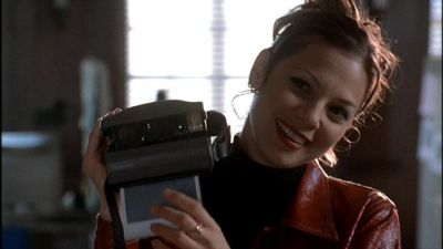 Tamara_Braun_--_The_Pretender_Ep_3_09_Murder_101253.jpg
