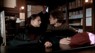 Tamara_Braun_--_The_Pretender_Ep_3_09_Murder_101371.jpg